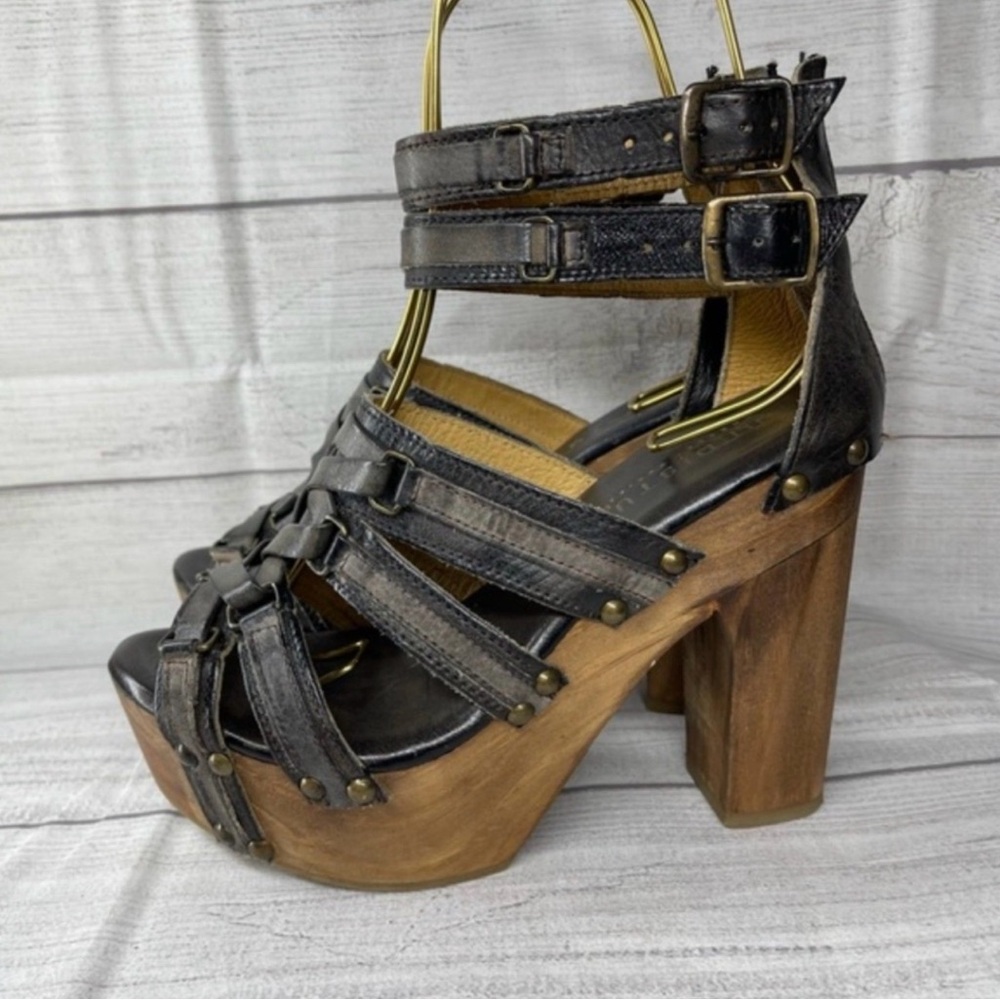 Black Strappy Platform Sandals